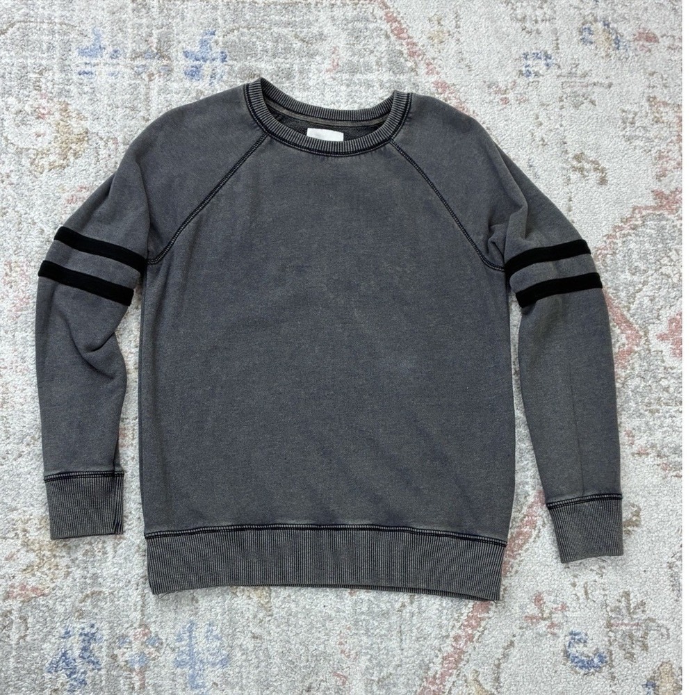 AE Acid Wash Charcoal Gray Pullover Varsity Stripe Raglan Crewneck Sweatshirt XS